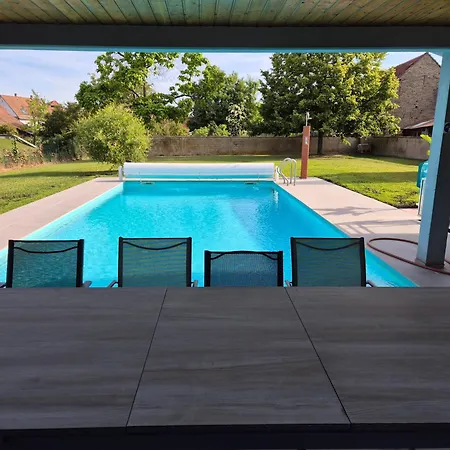 Maison La Digue * Плобсхейм